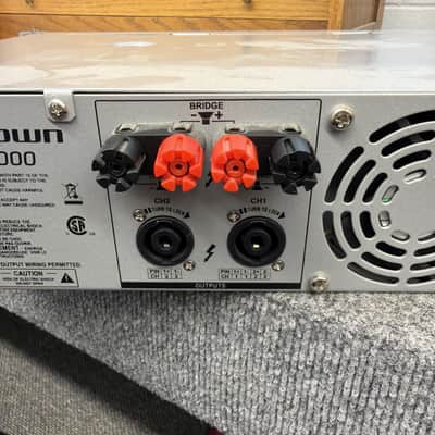 Crown X2000 Power Amp image 10