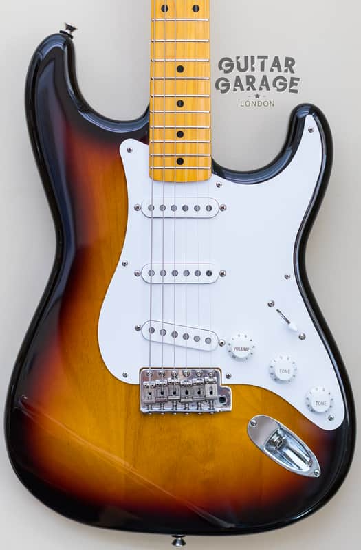 2013 Fender Japan Stratocaster 58 Vintage Reissue Sunburst maple
