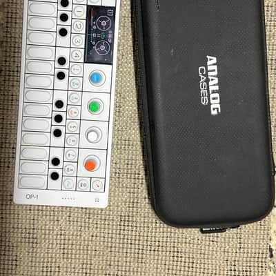 Teenage Engineering OP-1 Portable Synthesizer Workstation 2011 - Present - White image 2