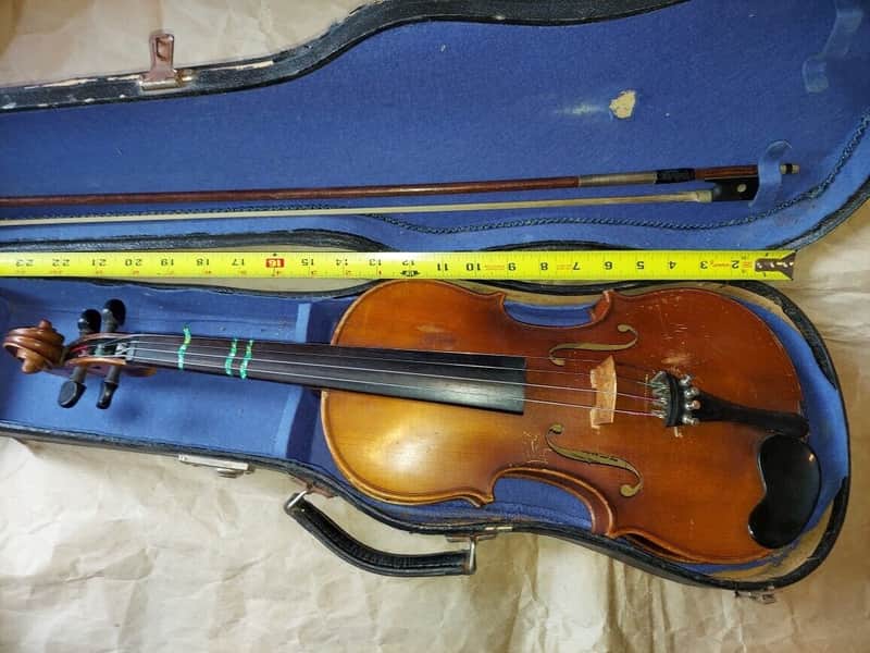 Lewis Model 125 sized 4/4 violin. Germany, Very Good Condition, w/ Case & Bow image 1