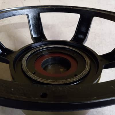 18" SUBWOOFER FRAME WITH MASSIVE STACKED MAGNET VELODYNE HGS18BG 18" SUBWOOFER MONSTER NEEDS RECONE  36 POUNDS! image 7