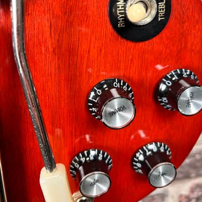 Gibson SG Standard 61's Maestro Vibrola Cherry OCCASION image 15