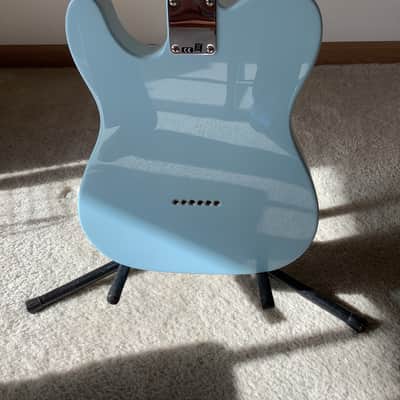 Fender Vintera '50s Telecaster with Maple Fretboard 2019 - Present - Sonic Blue image 3