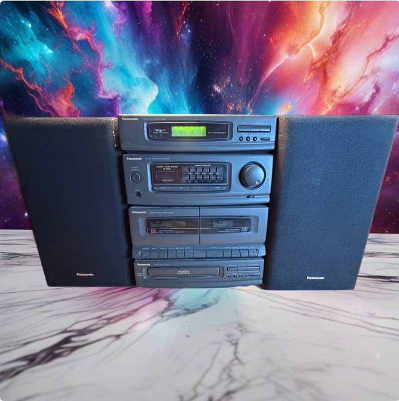 Panasonic AUDIOPHILE SA-DH30 Stereo CD Changer Cassette Deck Stereo System Works