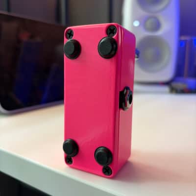 Limited Edition Steel Panther Platinum Pocket Pu$$y Melter Distortion Pedal image 4
