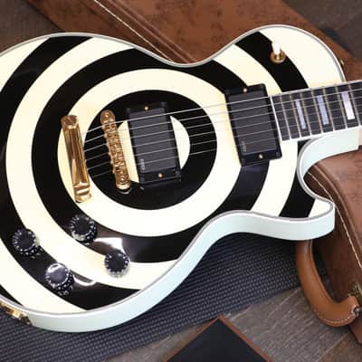 Minty! 2010 Gibson Custom Shop Zakk Wylde Signature Les Paul Custom Electric Guitar Bullseye + COA OHSC image 3