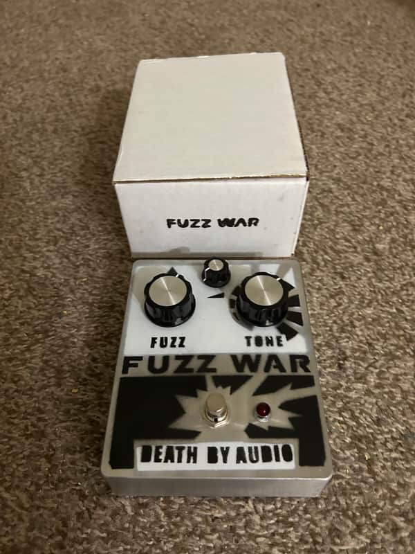 Death By Audio Fuzz War