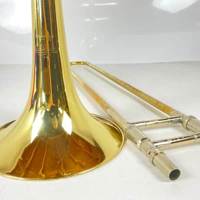 Used Bach 42C Bb/F Tenor Trombone (SN: 72975) image 2