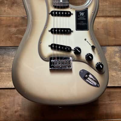 Fender 70th Anniversary Vintera II Stratocaster - Antigua w/ Hard Case image 2
