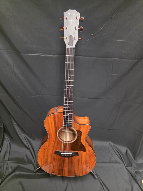 Taylor 724ce