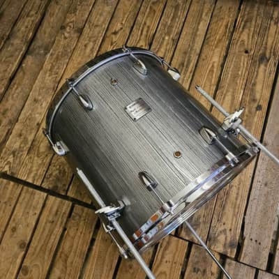 Immagine Yamaha 16" Floor Tom Drum Maple Custom Absolute, Embossed Silver USED! RKMES080126 - 3