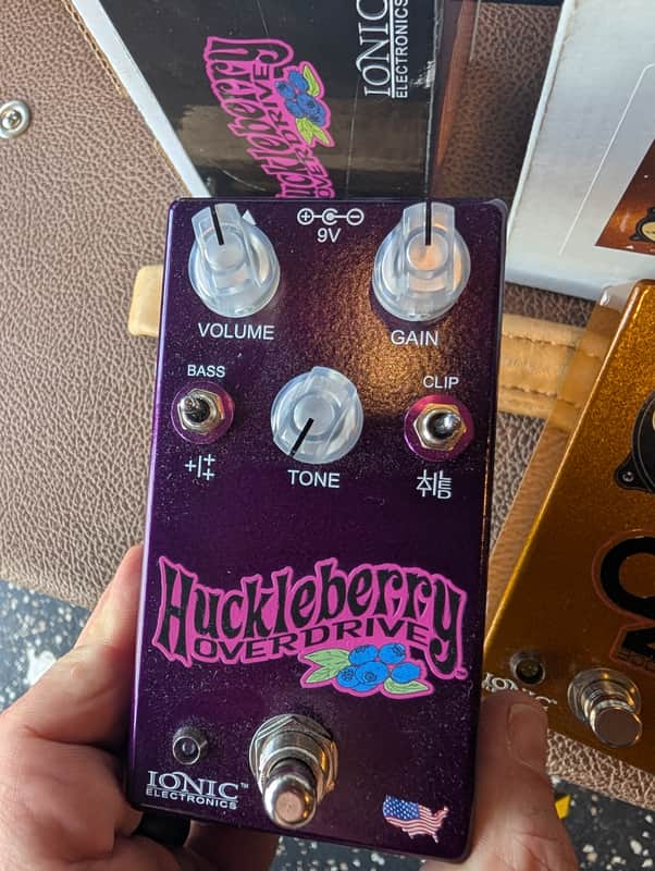 Iconic effects Huckleberry OVERDRIVE KLON MEETS TUBE SCREAMER BOUTIQUE PEDAL image 1