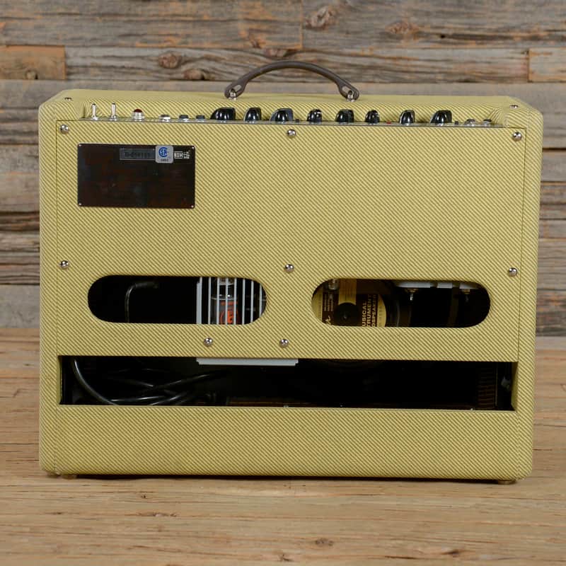 Fender Blues Deluxe Reissue 2-Channel 40-Watt 1x12" Guitar Combo image 4