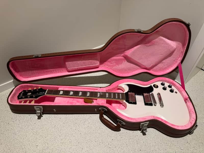 Epiphone 1961 SG Inspired by Gibson Custom Shop – Classic White – Gibson BurstBuckers – Original Hardshell Case image 1