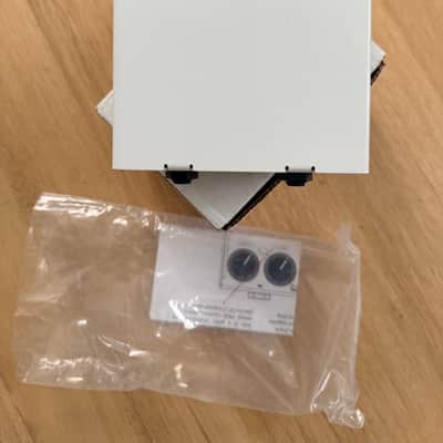 3Leaf Audio Octabvre 2014 - White image 3