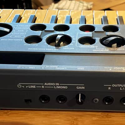 Korg microSAMPLER MS-1 Sampling Keyboard Synth micro sampler Good Condition image 4