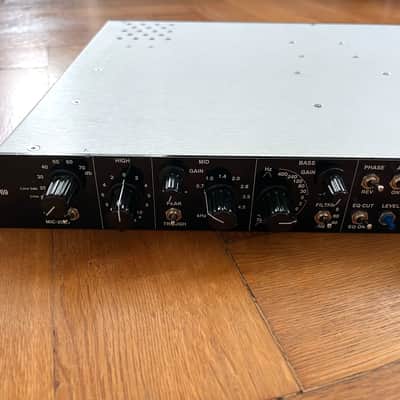 Helios Type 69 1R – stereo pre amp / EQ 'Tony Arnold' image 4