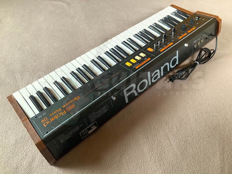Roland EP-09 Vintage Analog Polyphonic Keyboard | Reverb