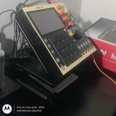 Akai MPC One Standalone MIDI Sequencer 2020 - Present - Black image 8