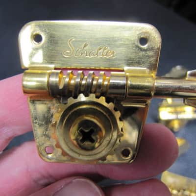 Fender Jazz Bass Hardware Set 1982 Gold image 4