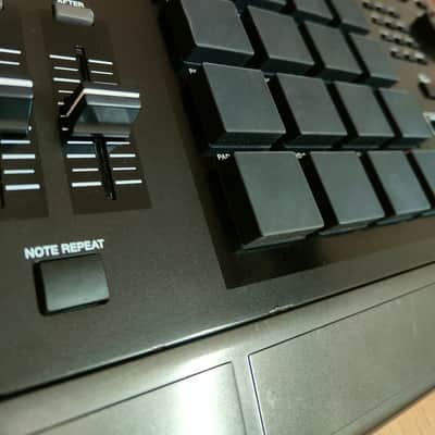 Akai MPC5000 Custom image 6