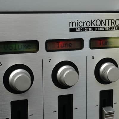Korg MC-1 MicroKontrol USB MIDI Controller For Synths, Sound Modules & Software image 6
