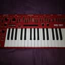 Vends Behringer MS-1 / MS-101 MKII Analog Synthesizer 2024 - Present - Red
