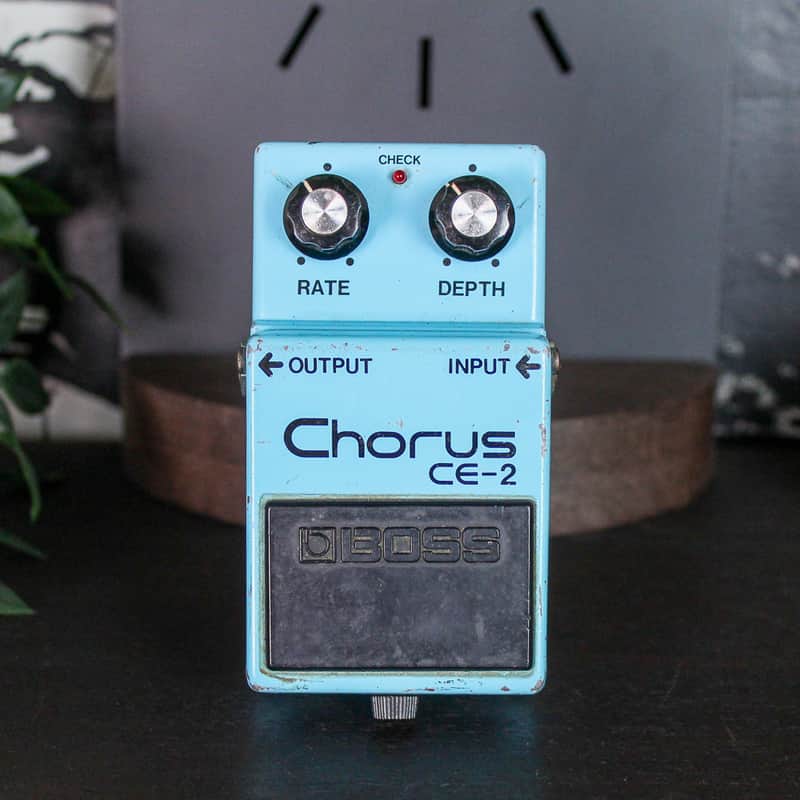 Boss CE-2