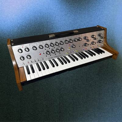 Steiner-Connolly Synthacon 2024 - Silver image 4