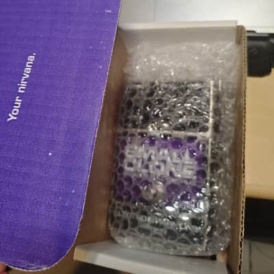 Electro-Harmonix EH4600 Small Clone Full-Chorus 2000 - Present - Purple / Black image 3