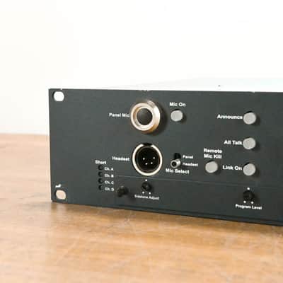 Clear-Com MS-704 2RU Four-Channel Main Station CG012TP image 5