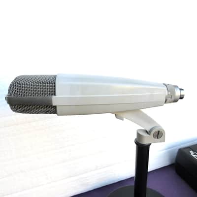 Sennheiser MD 421-N Cardioid Dynamic Microphone image 3