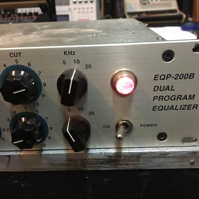 Summit Audio EQP-200B Dual Channel Program Equalizer Tube EQ //ARMENS//. image 2