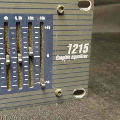 DBX 1215 Dual-Channel 15-Band Graphic Equalizer - Black image 2