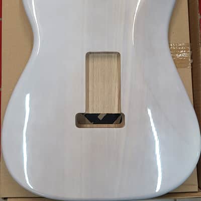 Open Box XGP Mary Kaye White American Ash Replacement Stratocaster Body image 5