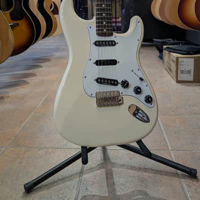 Fender JAPAN ST57-140YM YWH Yngwie Malmsteen Signature Model 1995