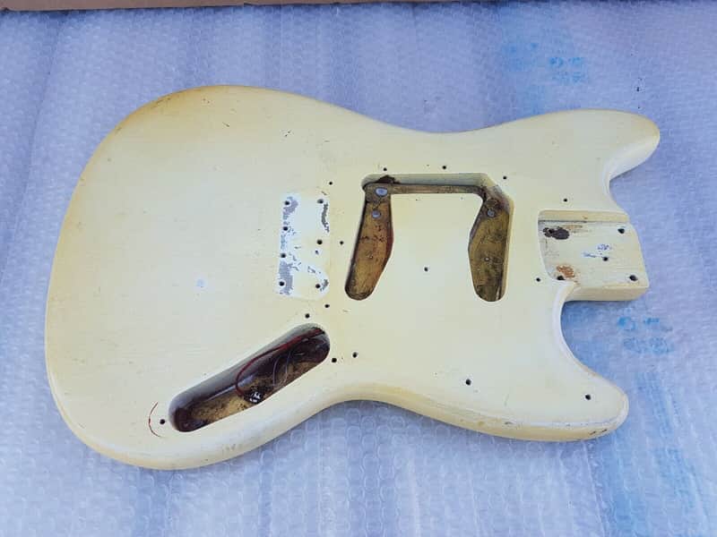 1964 FENDER DUO SONIC USA BODY image 1