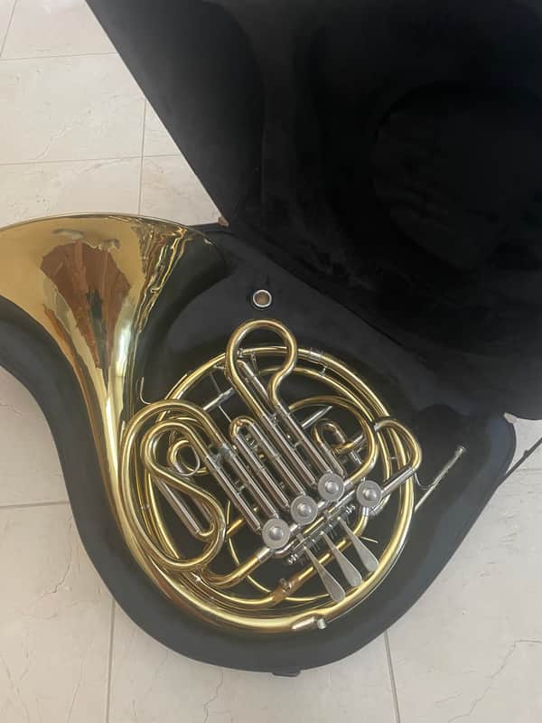 Holton H378 Intermediate French Horn 2010s - Clear Lacquer Brass image 1