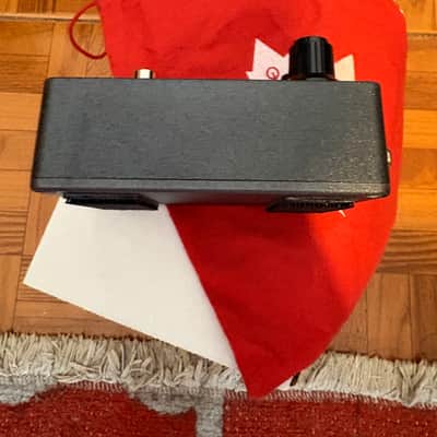 Dominion Electric Effects CO. Faceless Fuzz BC183L image 6