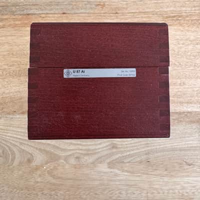 Neumann U 87 Ai Large Diaphragm Multipattern Condenser Microphone image 7