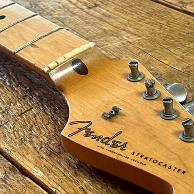Fender Stratocaster 1958 - Three Tone Sunburst image 19