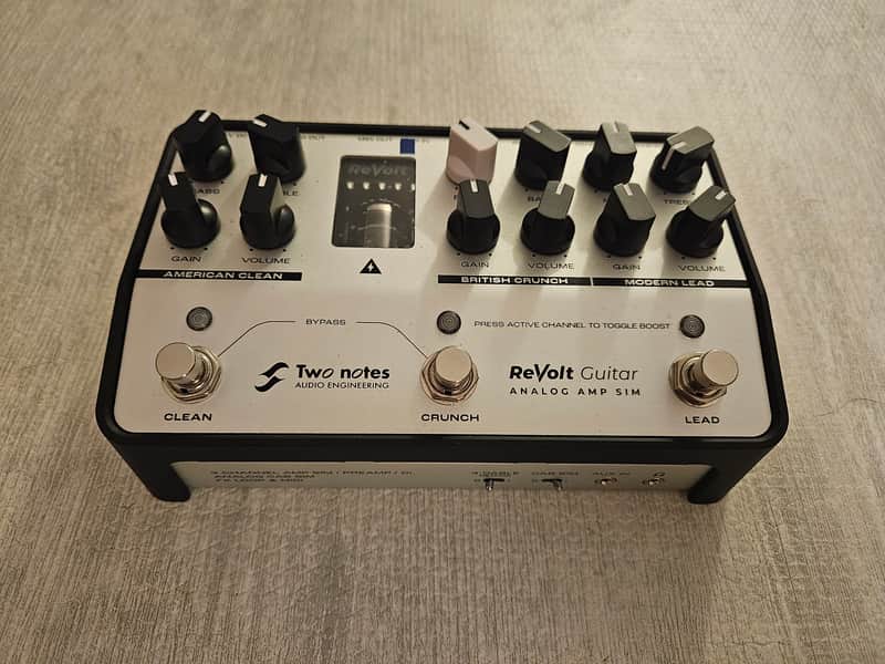 Two Notes ReVolt Guitar