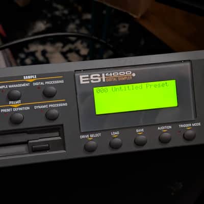 E-MU Systems ESI 4000 Rackmount 128-Voice Digital Sampler 1998 - 2000 - Black