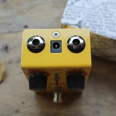 WAY HUGE "WM92 Smalls Attack Vector Phaser / Envelope, Yellow" image 4