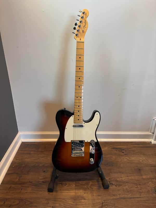 Fender American Standard Telecaster with Maple Fretboard 2008 - 2016 - 3-Color Sunburst