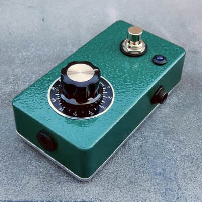 Sizzorfite Studio Muff Fuzz (EHX Muff Fuzz clone) image 3