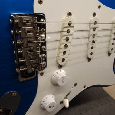 Fender Stratocaster 1987- AVRI-57 reissue- Lake Placid Blue- American Vintage Reissue 1957- Lots of extra MOJO image 13