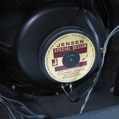 1965 Univox Amp U305R Thunderbolt (2) 6973's 1X15" Jensen Special Design all orig with footswitch image 13