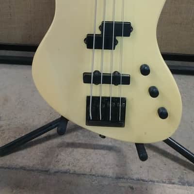 Guild Pilot Bass USA Made Vintage White image 2
