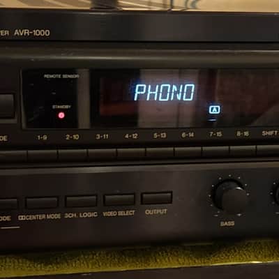 Denon Denon AVR-1000 AV Surround Receiver 90s - Black image 1